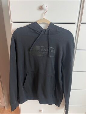 Gotham City Black Hoodie - Men's Casual Pullover